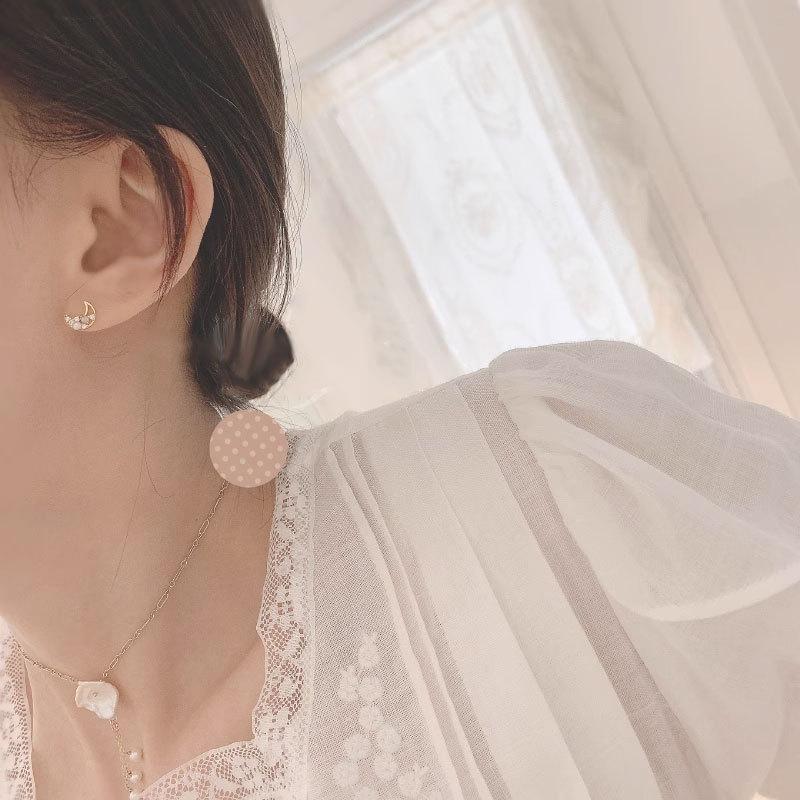 Beautiful Crying! Retro Opal Hollow Moon Stud Earrings Mini Earrings