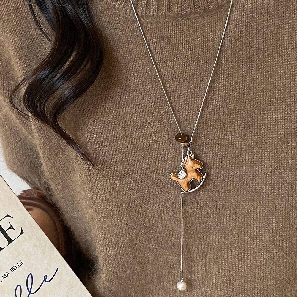 Lucky Zodiac Charm Wood Horse Necklace for Women Cute Rocking Horse Pendant Sweater Chains Necklace Adjustable Trendy Neckwear