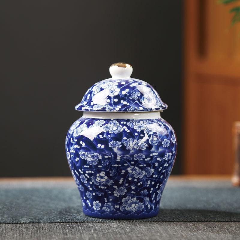 Gold-plated Ceramic Storage Jar Blue and White Porcelain Tea Jar Vintage Porcelain Storage Container Sealed Pot Art Decoration
