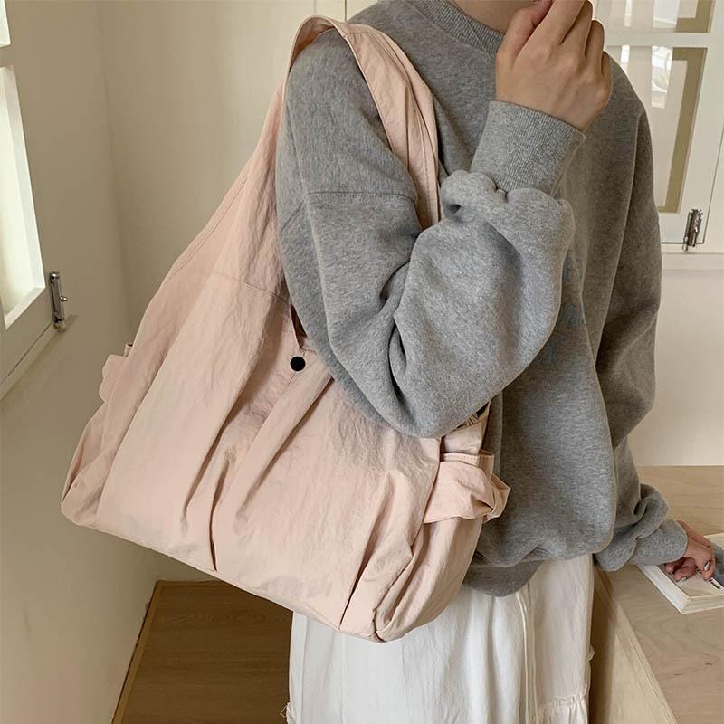 Japanese literature and art small, fresh, simple and large-capacity shoulder cloth bag women's leisure portable multi-pocket niche bag travel bag