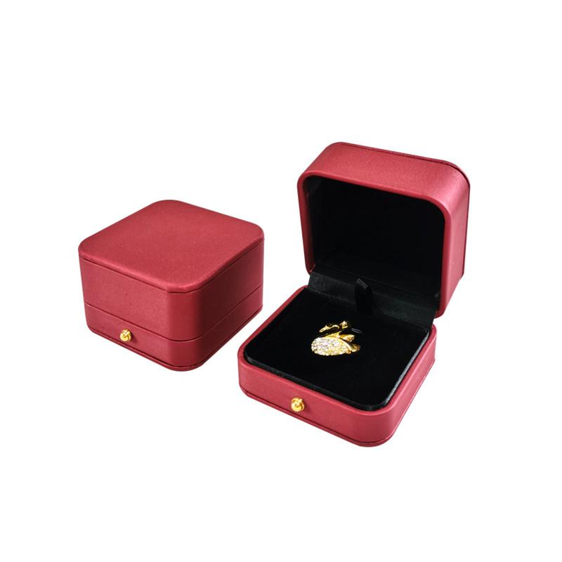 

Коробка для хранения ювелирных изделий из матовой кожи, Дисплей для колец и серег, Коробка для колец, Свадебная, Подвеска-ожерелье для ювелирных изделий, Хранение колец 1pcs