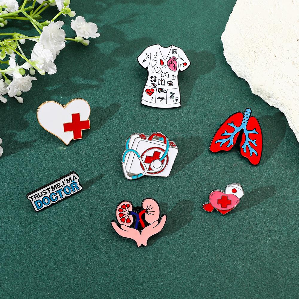 Europe and the United States hot-selling medical theme metal badge medical first aid kit alloy oil drop brooch pin