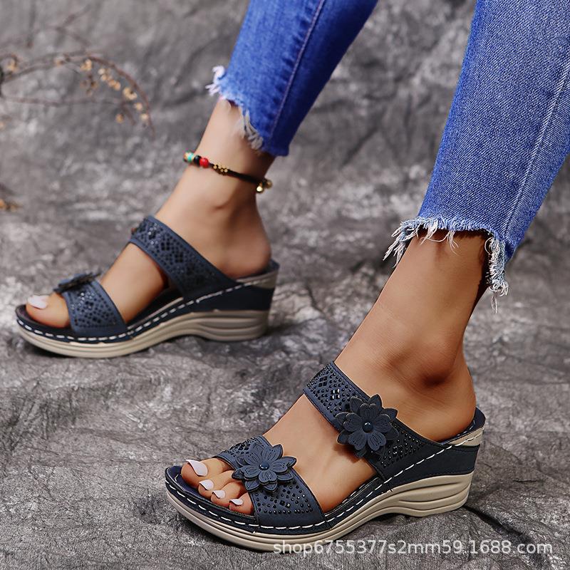 

Large size summer new retro casual flower high heel one-character women s wedge heel slippers 43