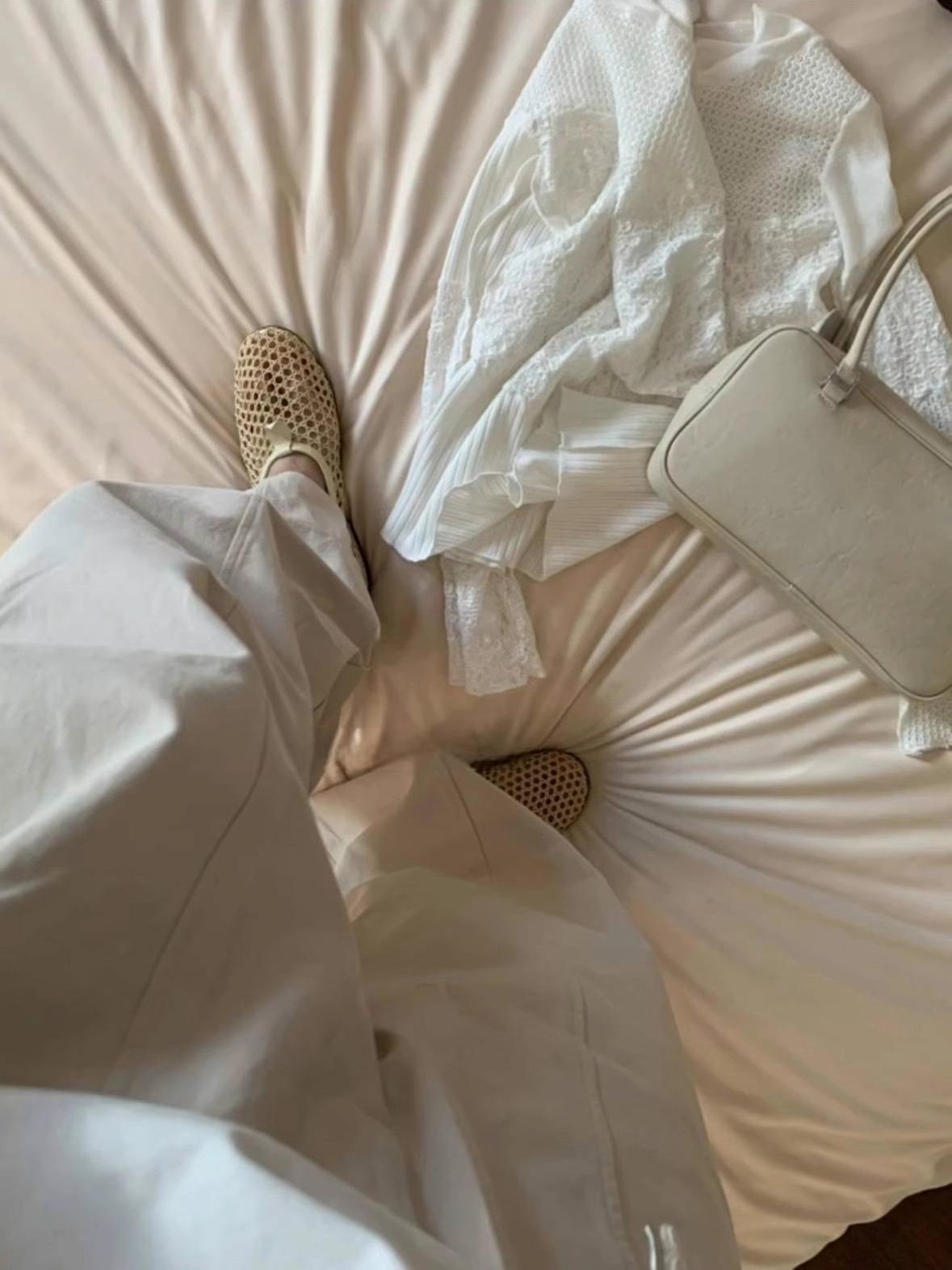 

Туфли Мэри Джейн женские 2025 корейская версия весна и лето новые удобные сандалии с круглым носком, плетеные, полые, на плоской подошве, с неглубоким вырезом 40