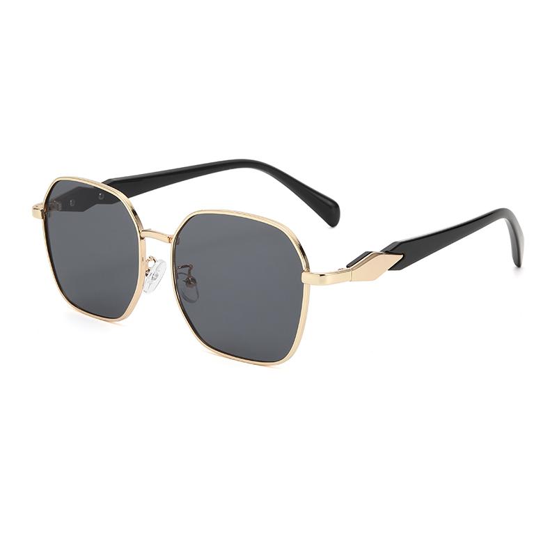 New Retro Sunglasses Women Fashion Polygonal Metal Frame Sunglasses Men Luxury Brand Designer Decorative Sun Glasses Uv400