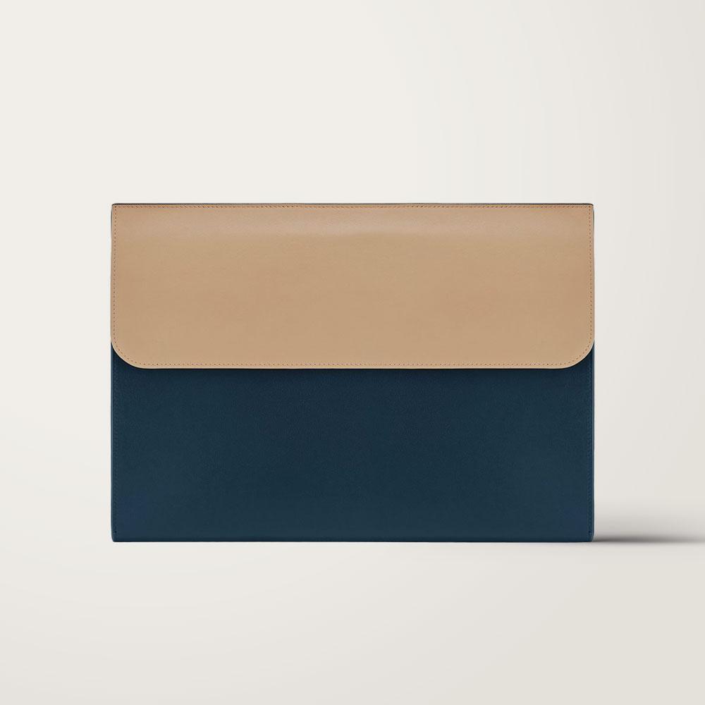 Orom Laptop Pouch Flap (15 Inch) Navy Peony