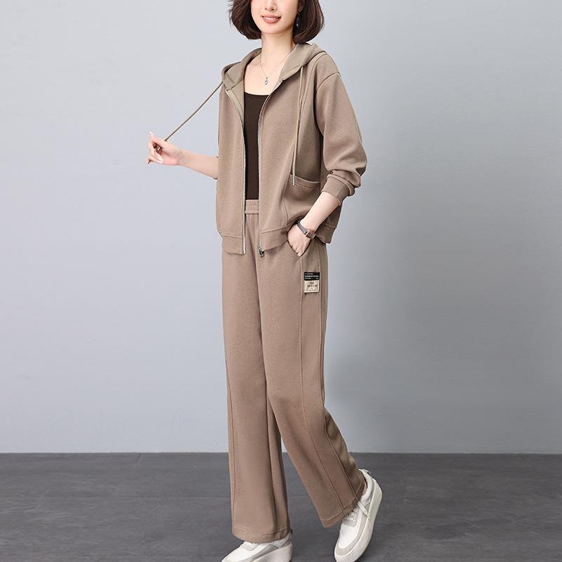 

Женский повседневный спортивный костюм весна/осень 2024: Модный костюм из двух частей для мам среднего возраста XXXL (Recommended 75-85 kg)