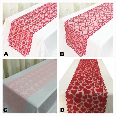 Valentine's Day Table Flag Decoration Red Knitted Love Table Flag