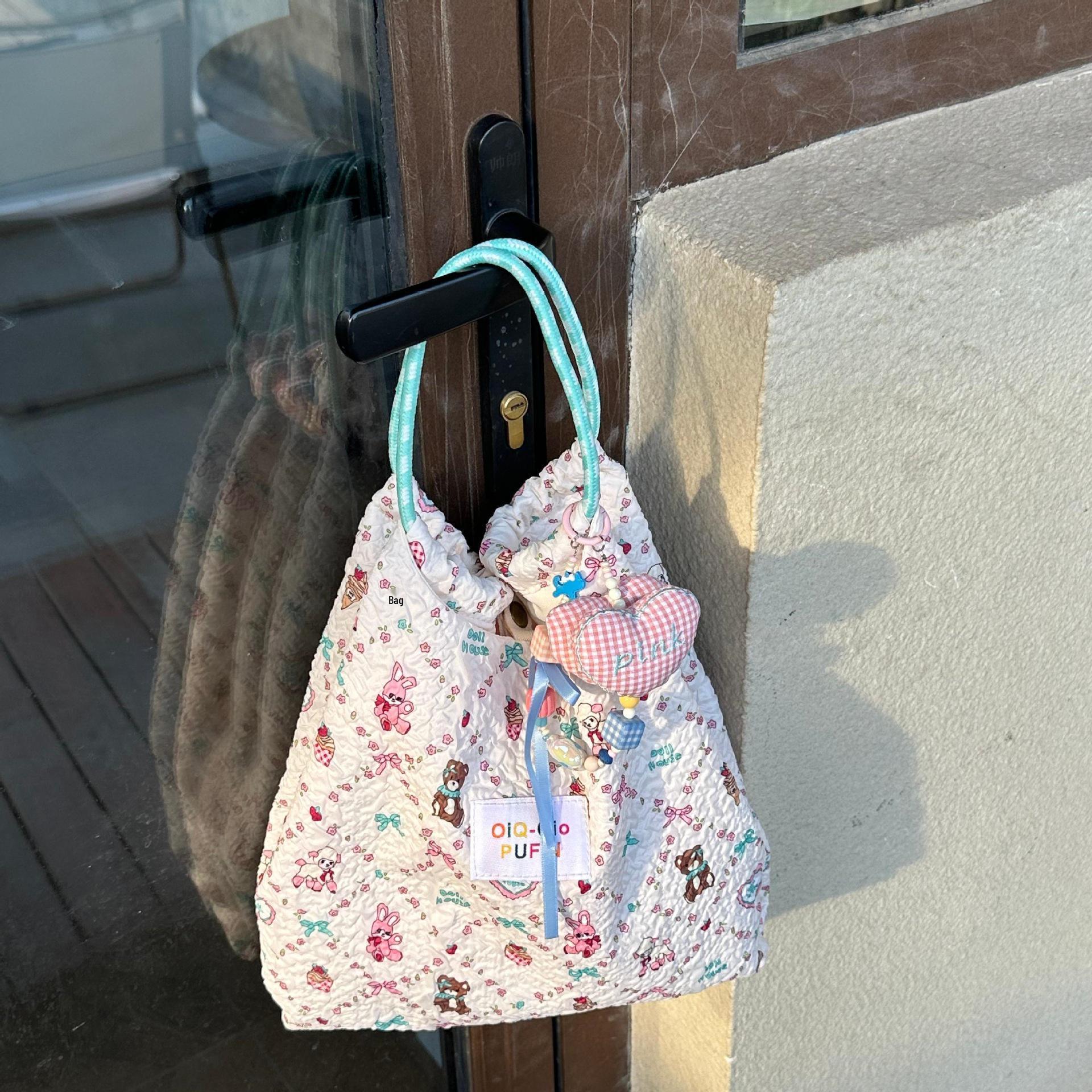 

2025 Large Capacity Cartoon Tote Bag - Korean Style, Simple & Versatile for Daily Commute Large Capacity Drawstring Tote Bag [No Pendant]