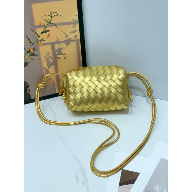 New wind braided camera bag, metal node braided small square bag, niche soft leather single shoulder messenger women's bag