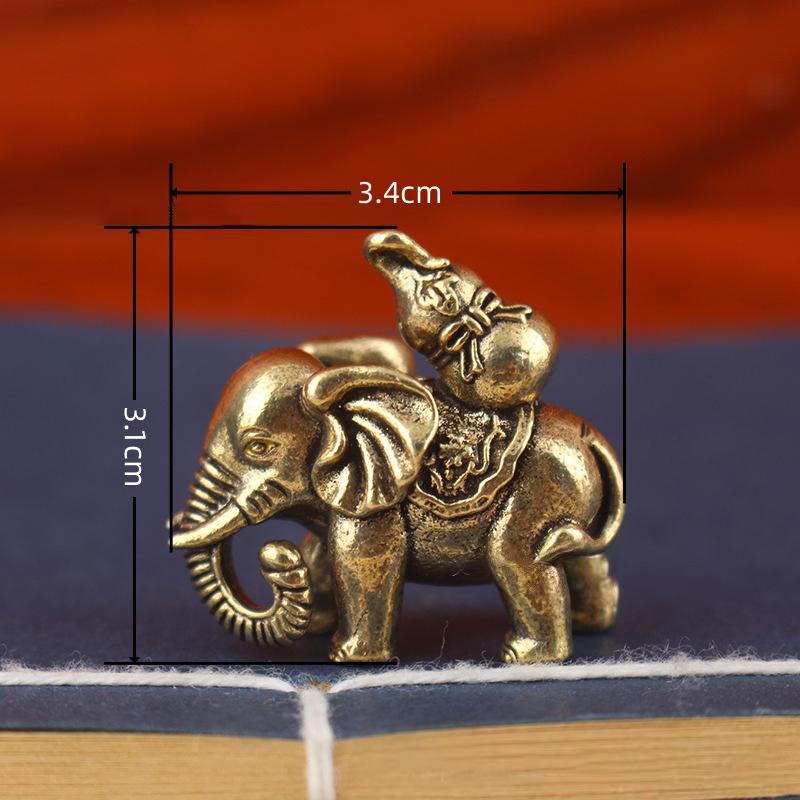 Lucky Elephant Small Ornaments Brass Blessing Elephants Miniature Figurines Antique Animal Statue Craft Decor