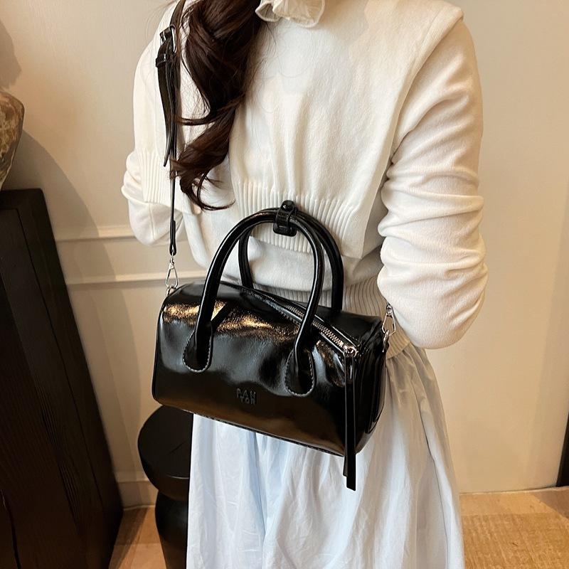 Fashion Handbag Women's New Messenger Bag