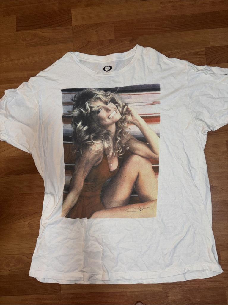 Official FARRAH FAWCETT Foundation Famous Red Swimsuit T-SHIRT Sz XL