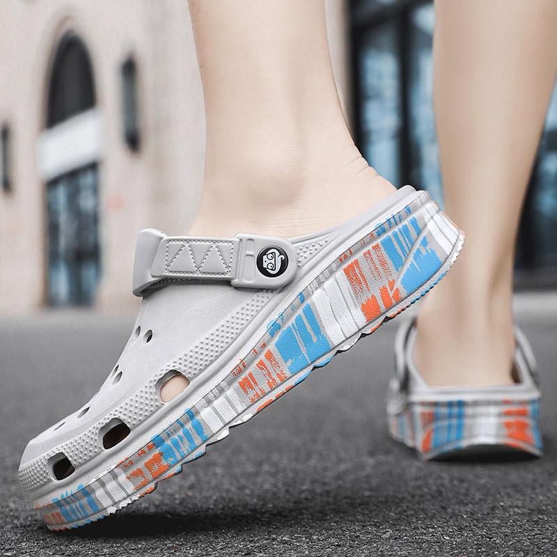 Summer New Eva Breathable Lightweight Men'S Casual Slip On Beach Slipper Waterproof Garden Shoes Outdoor Hollow Walking Slippers