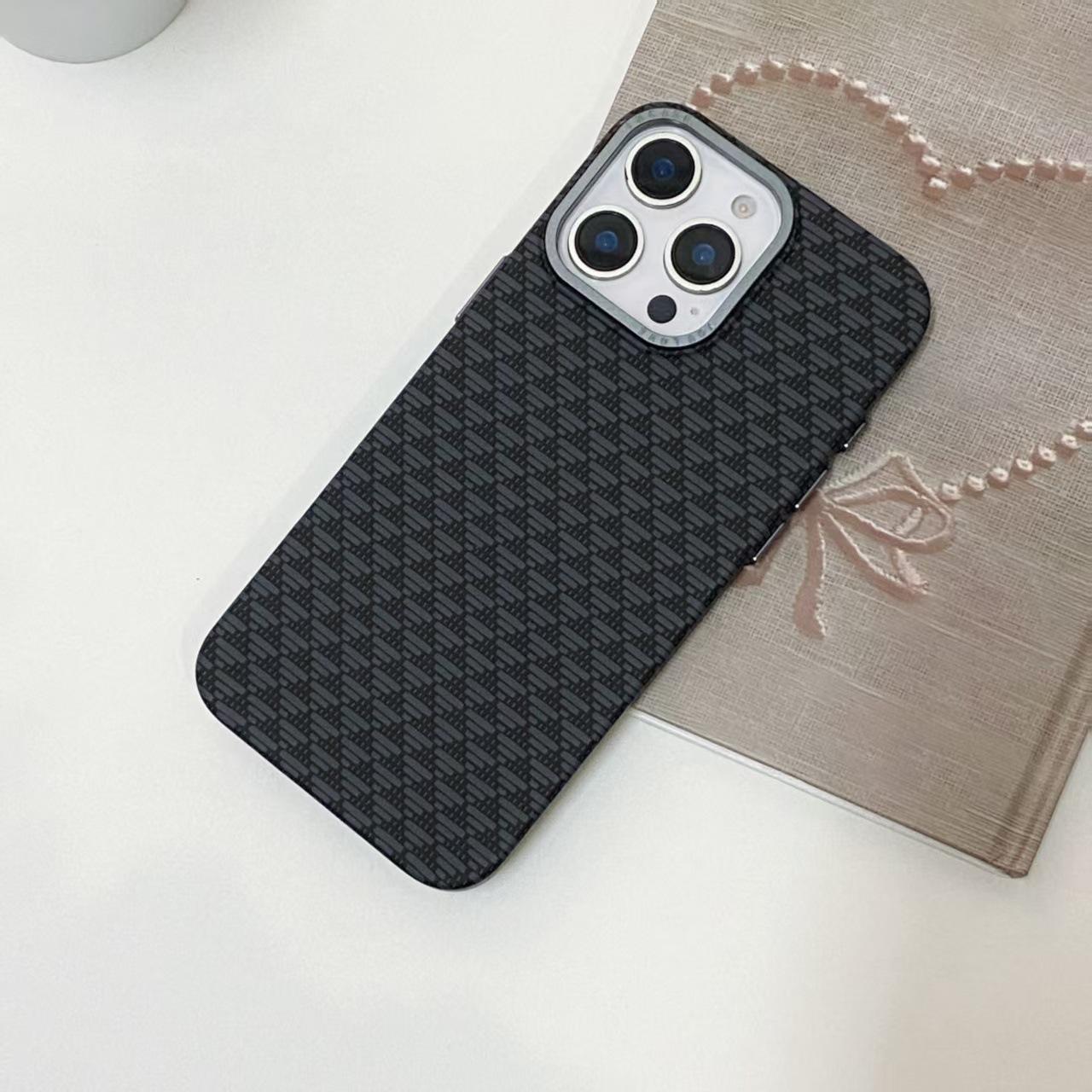 

Applicable To Apple 16 ProMax Source Pattern Mobile Phone Case PC Carbon Fiber IPhone 15 Metal Lens Anti Fall Protection Case iPhone14proMax