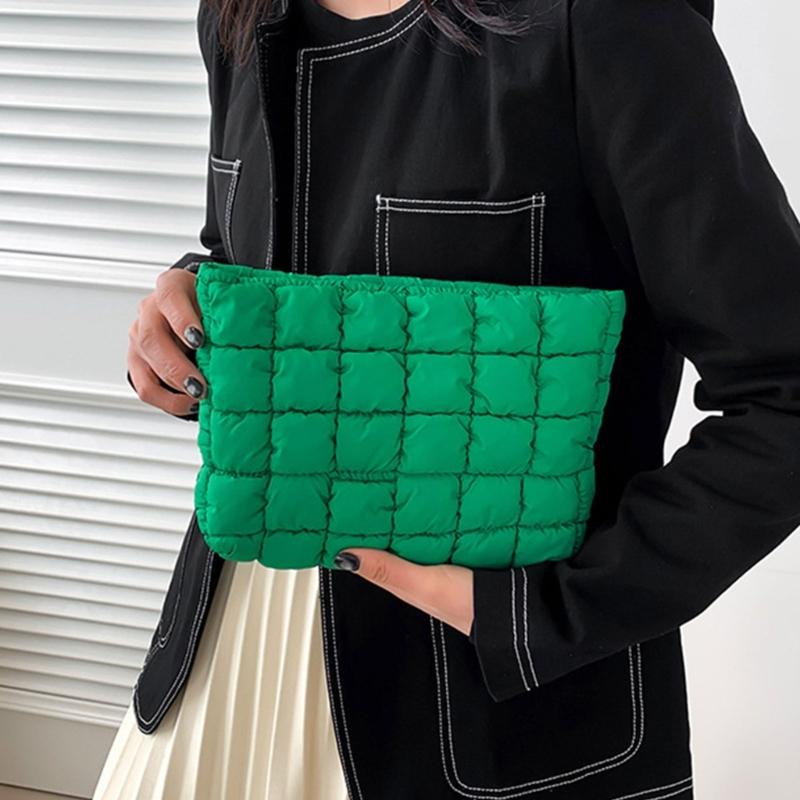 Stylish Pleated Handbag And Cosmetic Pouch For Women Practical Makeup Bag Suitable For Parties And Everyday Use