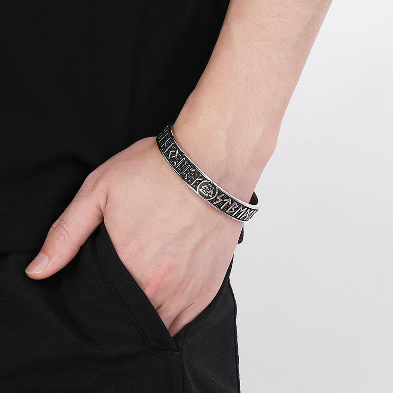 Vintage Viking Rune Texture Bracelet Nordic Mythical Triangle Personalized Men's Stainless Steel C-shaped Handpiece