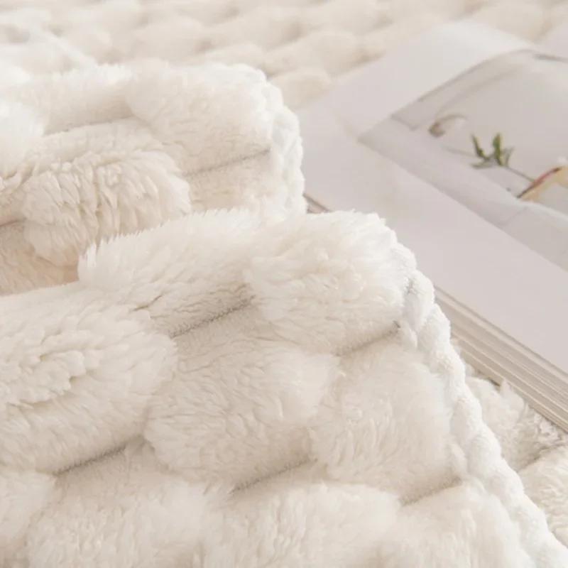 Winter Sofa Cover Thicken Plush Non-Slip Couch Cushion for Living Room Soft Universal Sofa Cover Back Towel Sectional Sofa Mat