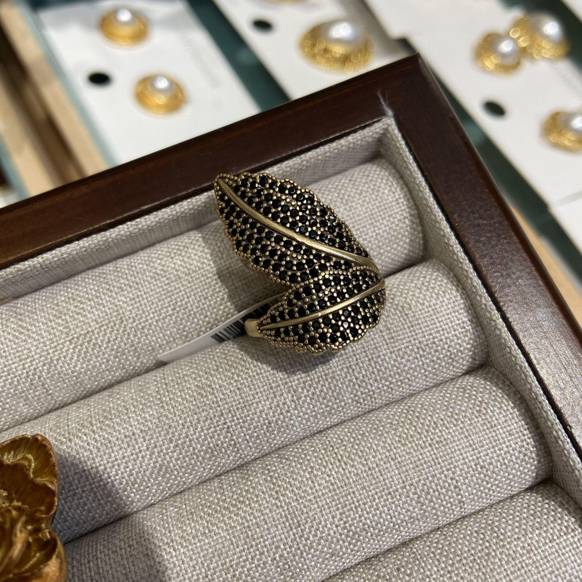 

Кольцо с листом из золота и черного циркония для женщин в стиле ретро, старое индивидуальное кольцо на указательном пальце, литературное кольцо с листом, живая партия колец