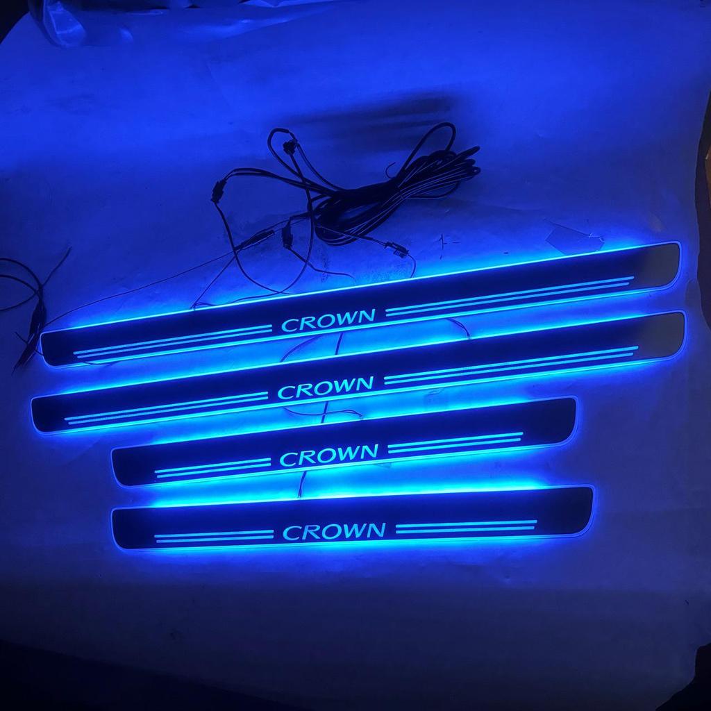 Crown 210/200/180/220 LED Vítací pedály: Sada 4 dynamických tekoucích prahů dveří