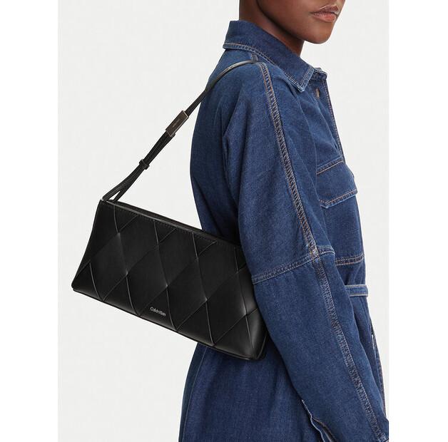 Сумка Calvin Klein Calvin Klein Ck Woven Elongated Shoulder Bag K60K612992 чёрный