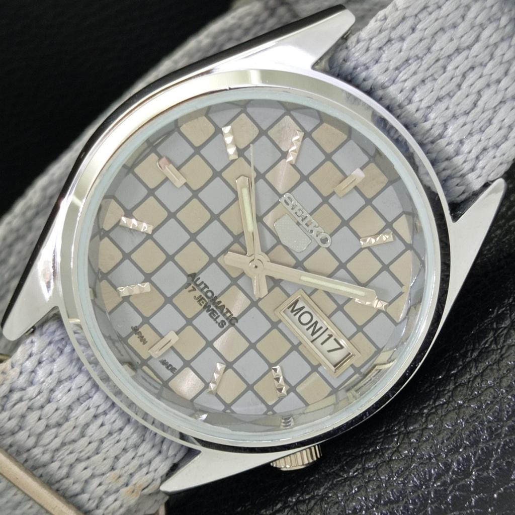 VINTAGE REFURBISHED SEIKO 5 AUTOMATIC JAPAN MENS GREY COLOR DIAL WATCH a440413-4 Sk-a440413