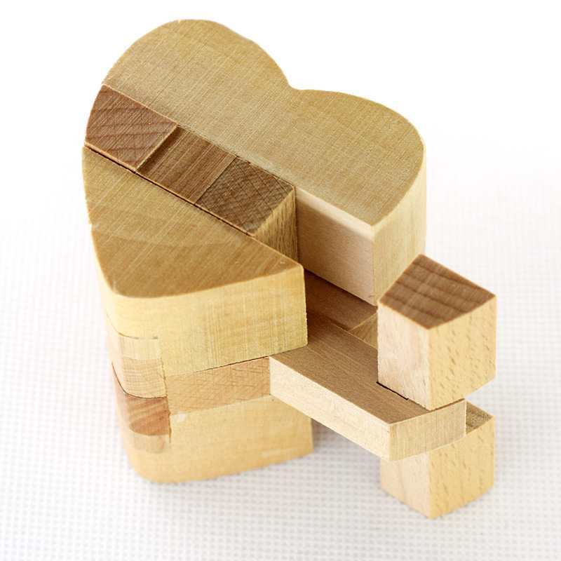 Heart Shaped Luban Lock Secret Box To Hide Stuff Wooden Brain Teaser Puzzles for Adults Kids IQ Logic Test Surprise Gifts