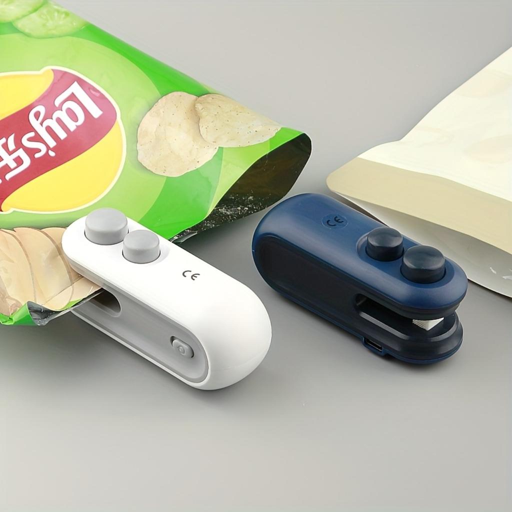 Charging Small Household Sealer, Portable Mini Sealer, Hand Press Plastic Sealer, Plastic Bag Sealer, with Built-in Magnetic Suction Function