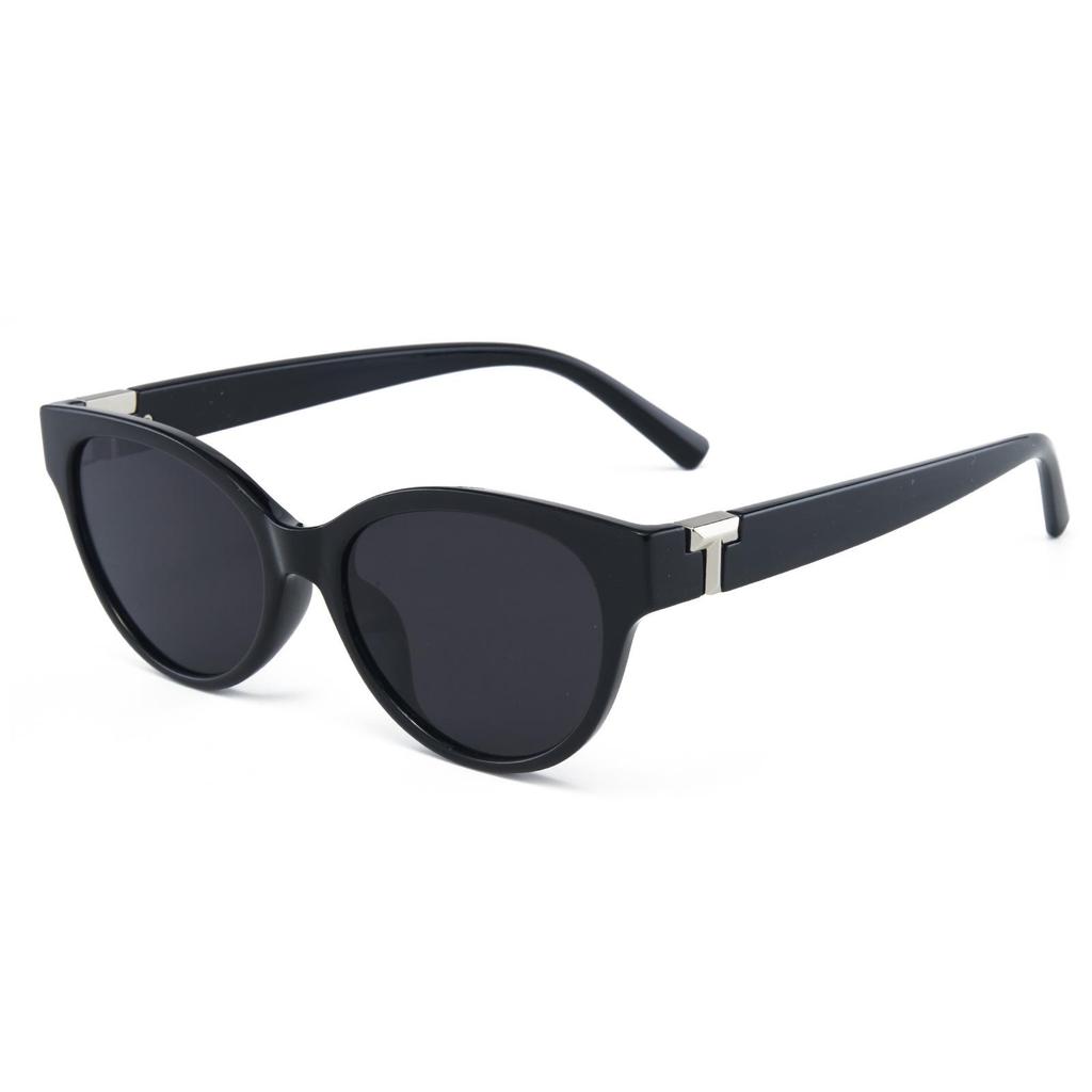 Women's Cat Eye Sunglasses - Stylish, UV Protective, Personalized Design