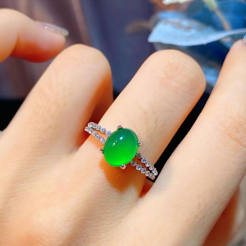 BELLA BOX Natural Ice Transparent Green Chalcedonic Agate Simple Retro Temperament Open Ring Female Oval Egg Face Ring Bracelet Jewelry