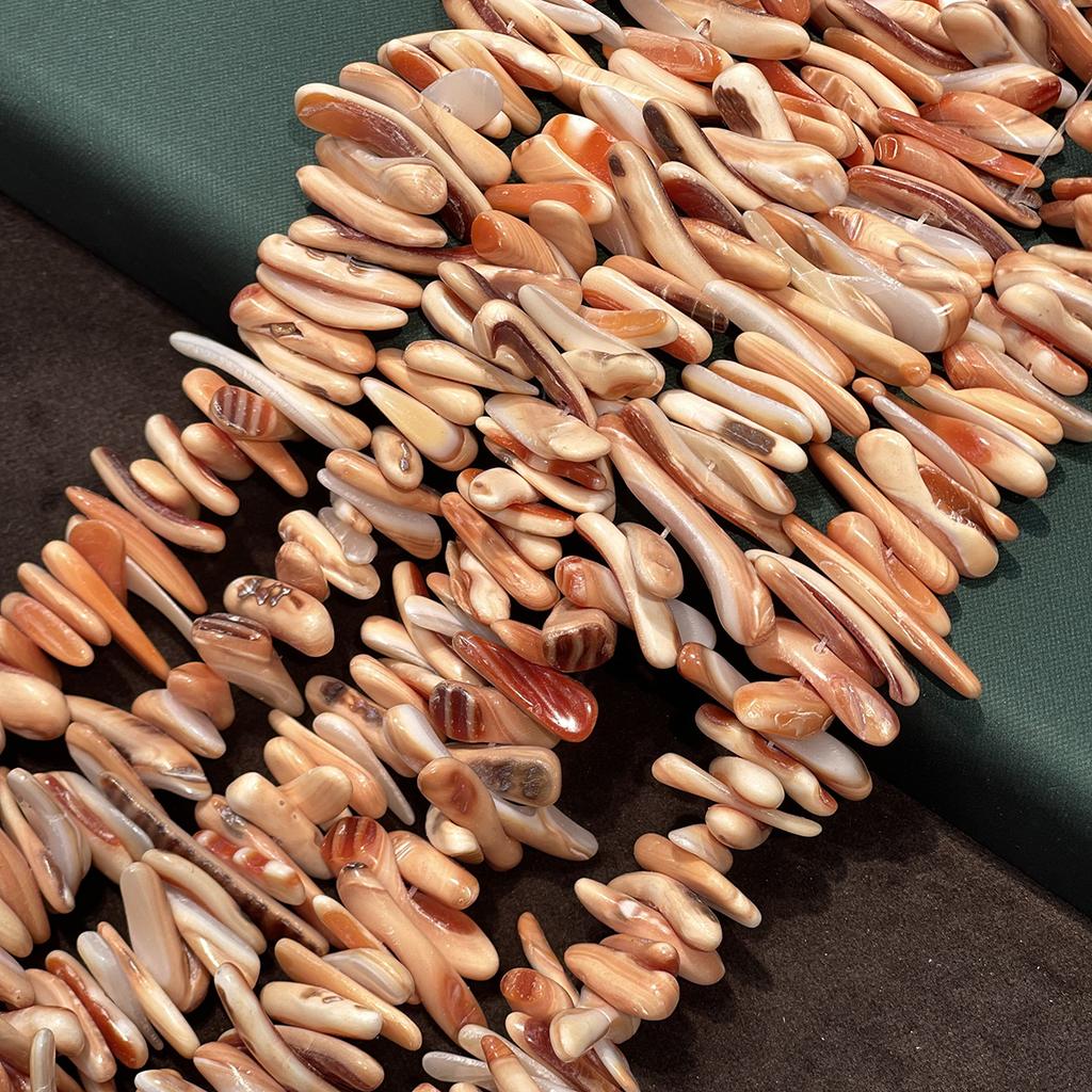 1 Strand Natural Cowrie Conch Shell Irregular Stick Beads 5×25mm 38cm Natural Red Stripe Sea Shell Loose Beads For DIY Necklace Jewelry