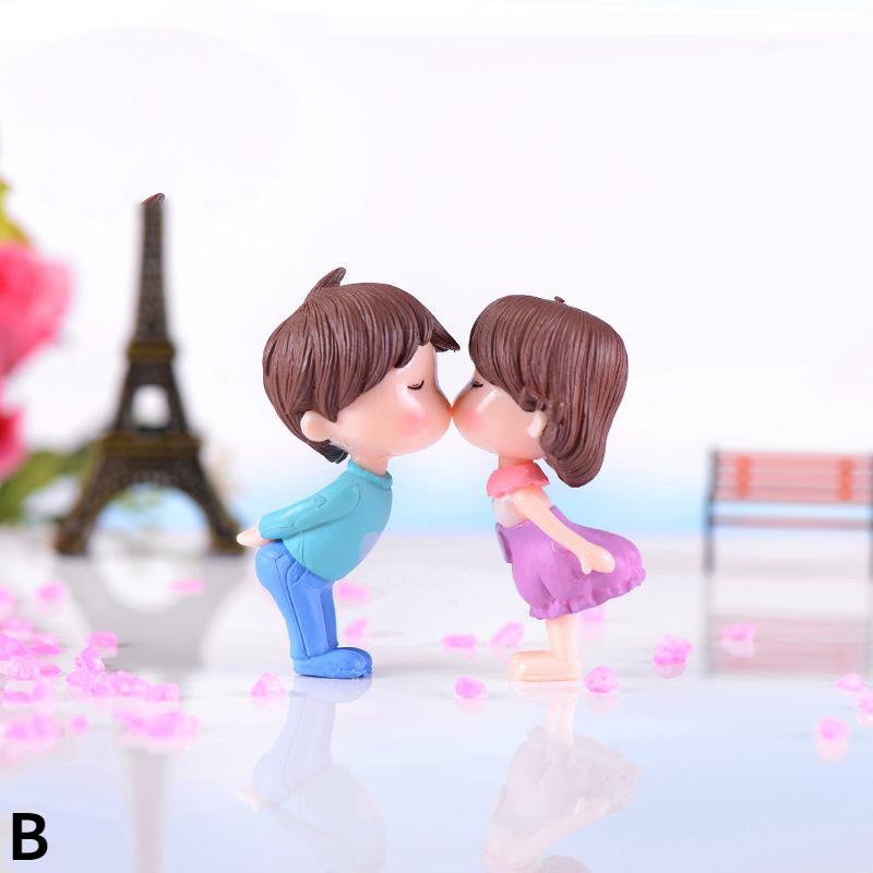 4 szt./2 pary Mini Urocze Figurki Zakochanej Pary Rękodzieło Miniaturowe Słodka Ozdoba Pocałunek Ozdoba Bajkowego Ogrodu Dekoracja Domu Dekoracja Ślubna