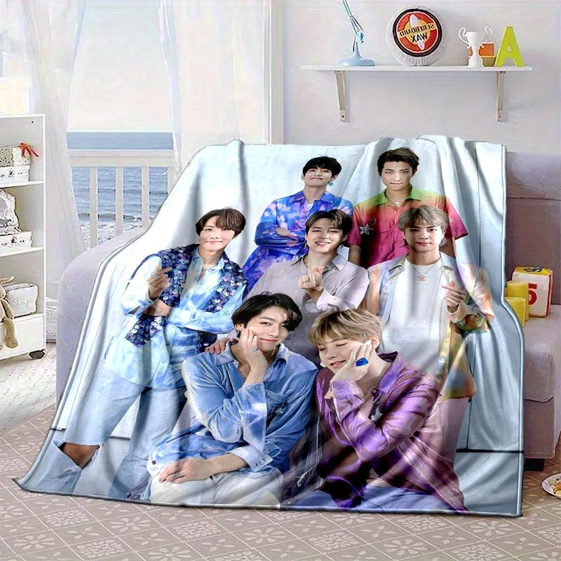 Colorful kpop Artwork Blanket Flannel Blanket for bed, sofa, Camping, Hiking, Picnic Essentials, gift for family Fan gifts