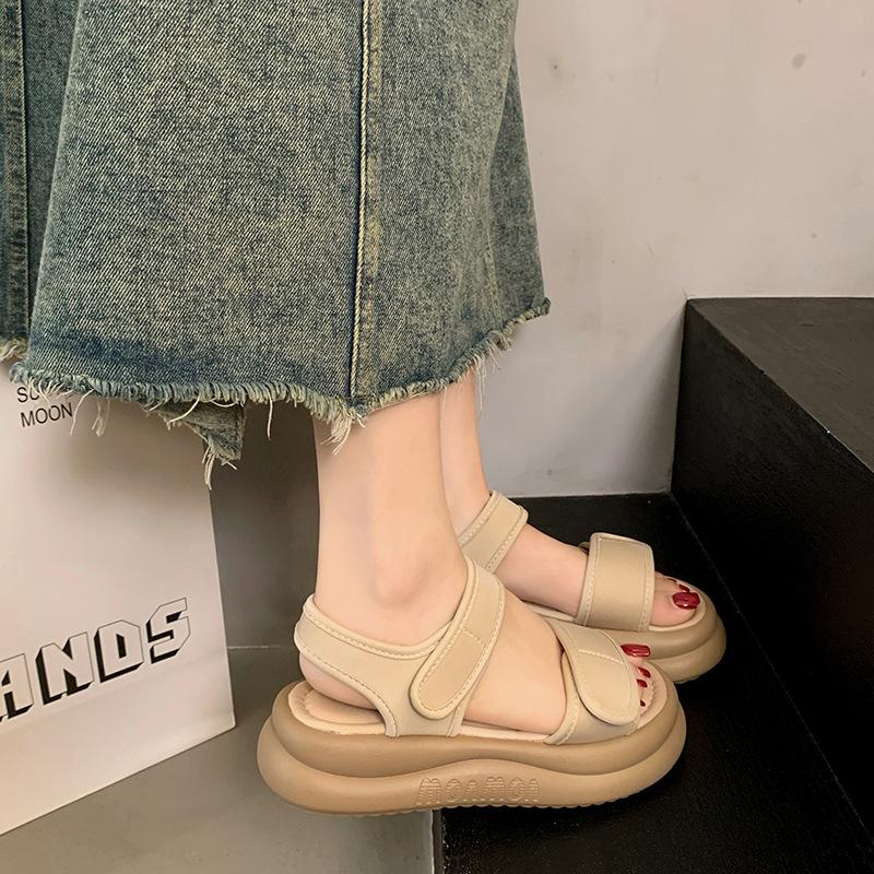 Platform sandals women's new summer sports soft-soled work versatile, not tired feet non-slip beach shoes