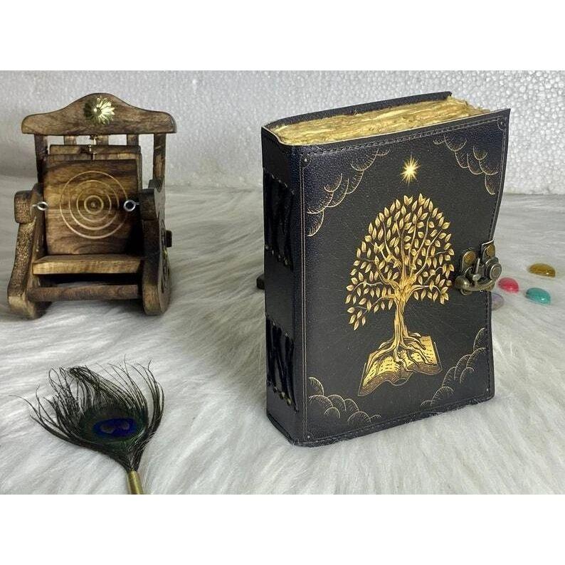 Handgefertigter mystischer Baumdruck Vintage Leder Journal Grimoire Journal Notizbuch