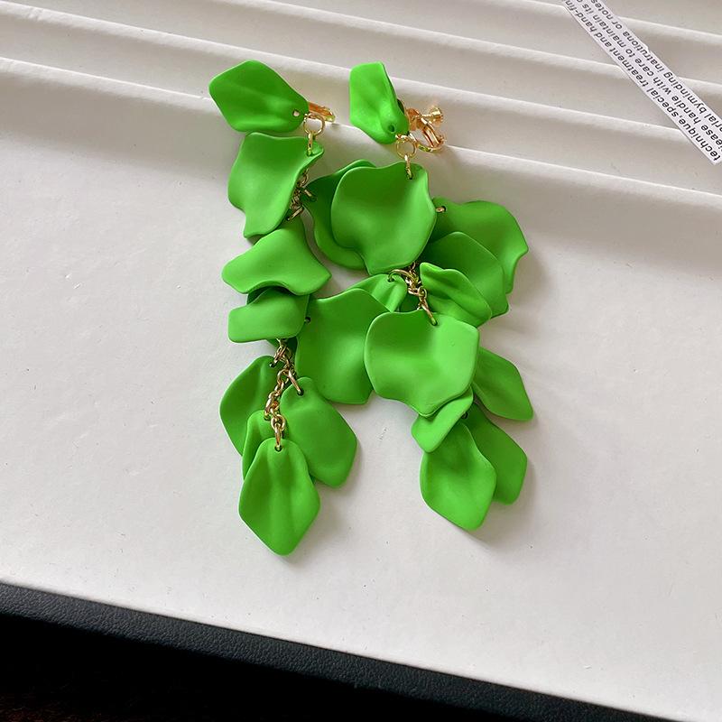 Exaggerated Folds Flower Fringe Ear Clip Without Ear Piercing Long Clip Earrings Fashion New Party Zircon Wholesale
