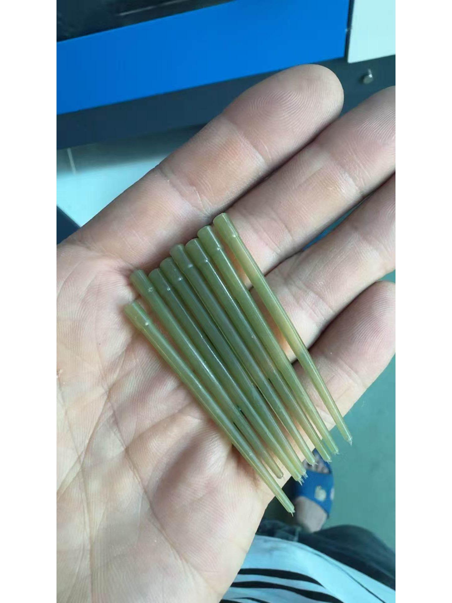 

Clear Carp Fishing Accessories: Bait Stops, Float Beads, and Pellet Stop Sticks