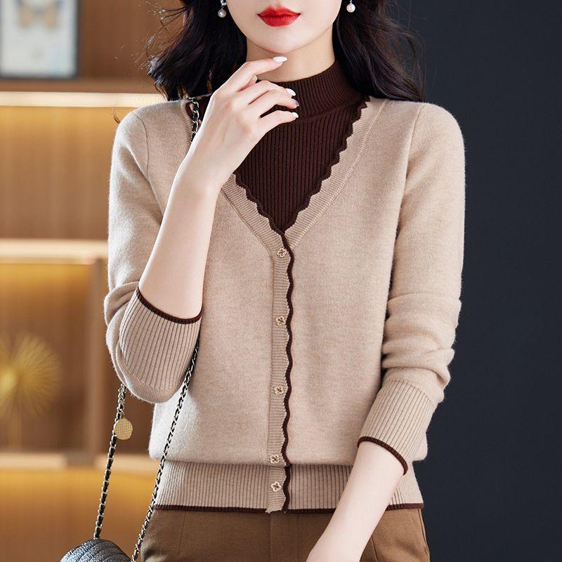 Women's Clothing Autumn and Winter Thick Fake Two-piece Knitted Sweater Fashionable Knitted Sweater