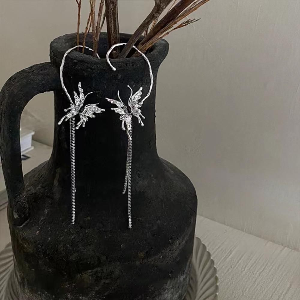 Retro Personality Liquid Metal Butterfly Long Tassels Stud Earring Integrated Ear Bone Clip Earring Ear Hanging Designer Jewelry
