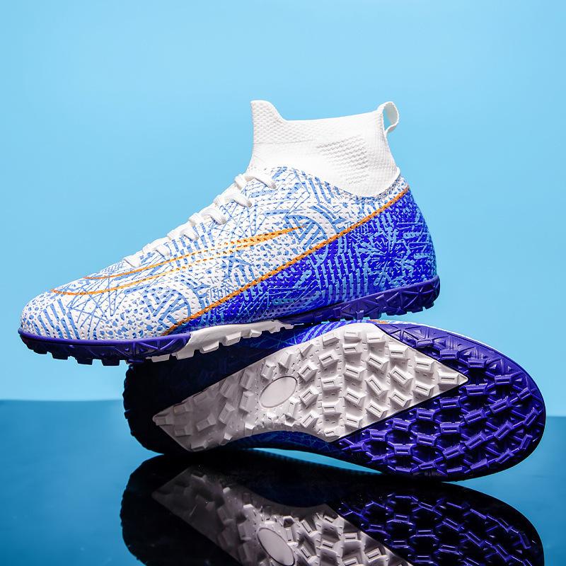 Women's nails artificial turf one piece 2025 game shoes leather feet long nails high-top football shoes boys' training broken