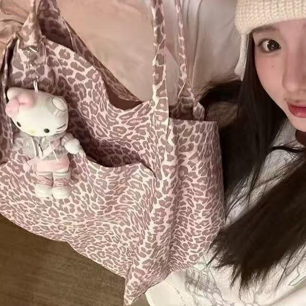 

2025 Корейський стиль Рожева леопардова сумка-шопер велика полотняна - Розслаблена, лінива сумка через плече 38.5*36 cm рожевий