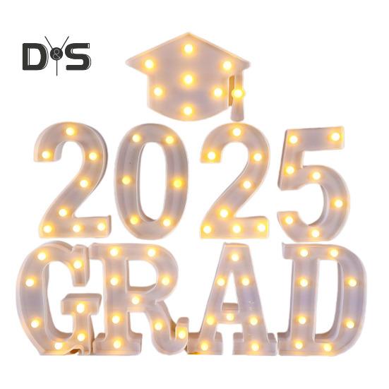 Leuchtbuchstaben für den Absolventen 2025, LED-Buchstabenschilder „Congrats“ für die Abschlussfeier im Kindergarten, der Vorschule, der High School und der Hochschule