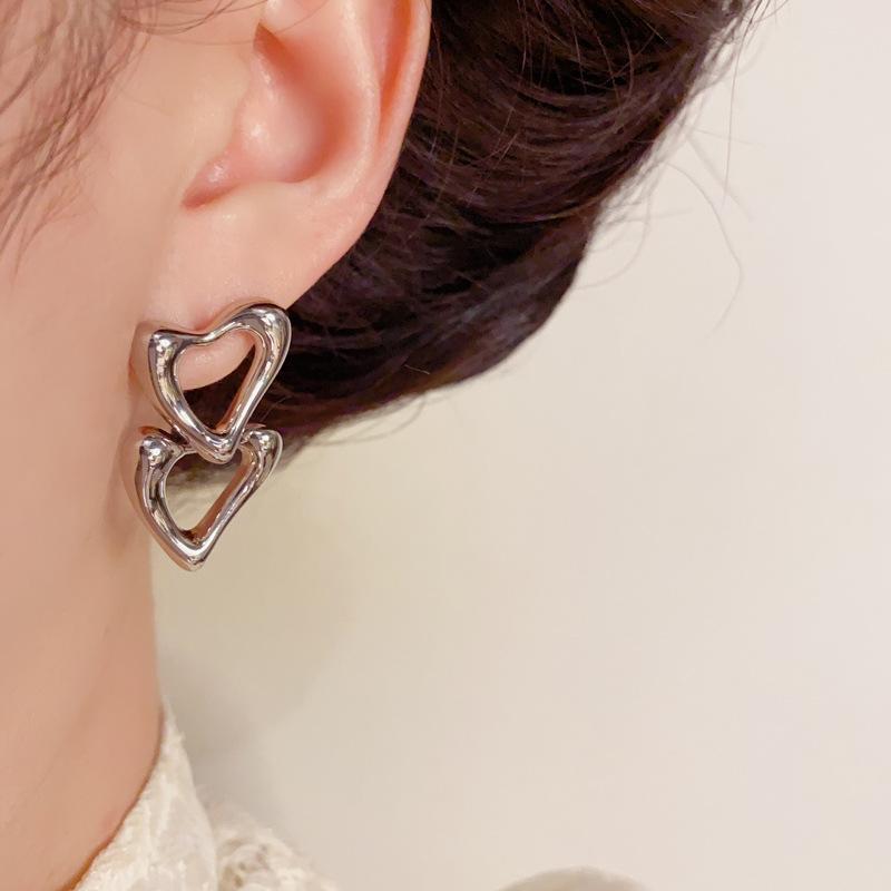 Elegant Metal Hollow Double Heart Dangle Earrings - Unique and Versatile Cold Style Fashion