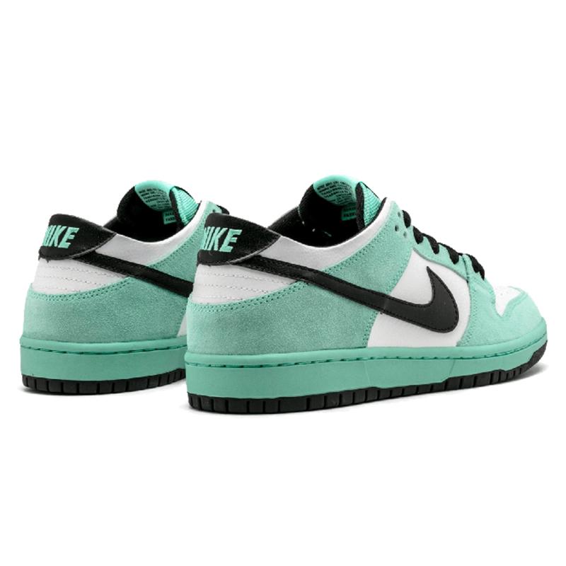 Nike SB Dunk Low Sea Crystal Skateboard Shoes 819674-301