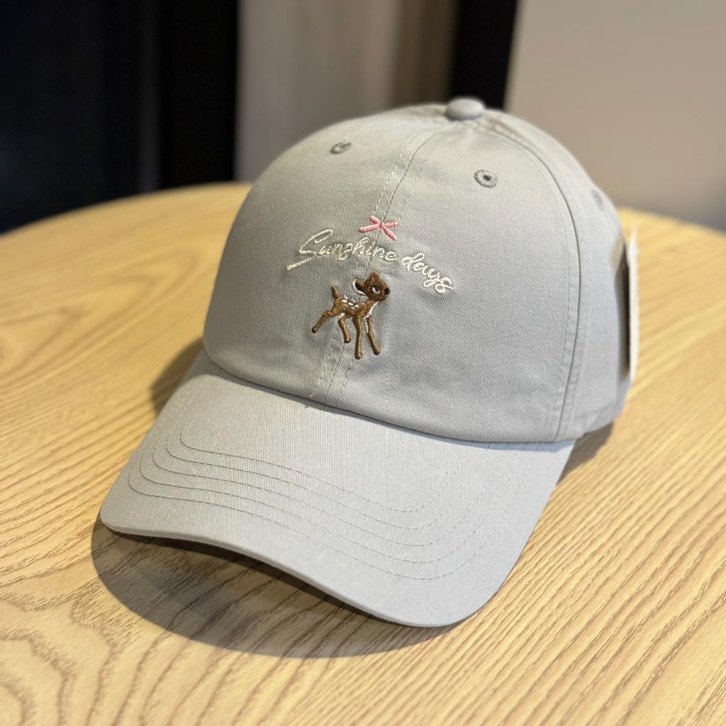 Cartoon deer embroidered baseball cap for women2026New Spring/Summer Fashionable Versatile Sunshade Duckbill Cap that Makes the Face Look Smaller