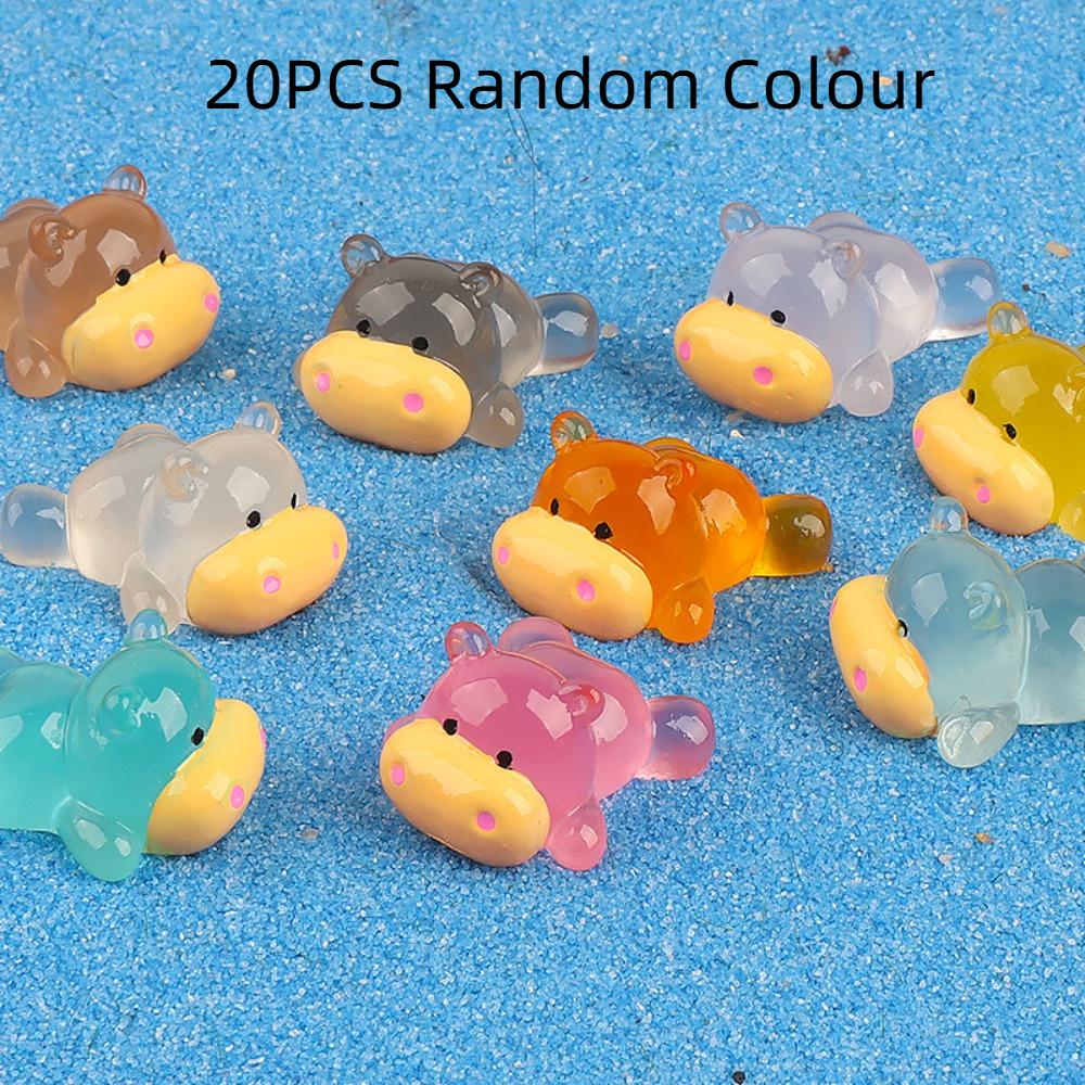 

The Bouncy Pig Hippo Doll Miniature Bag Tiny Hippo Resin Doll Fish Tank Decor Toy