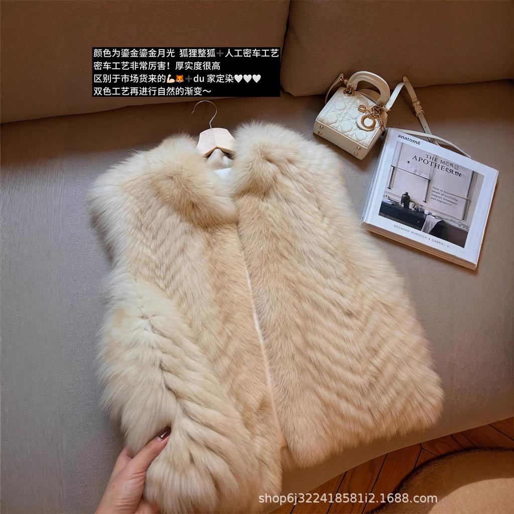 Clear mountains and late snow, imported fox fur vest, two-color fixed-dyed fur vest jacket for women