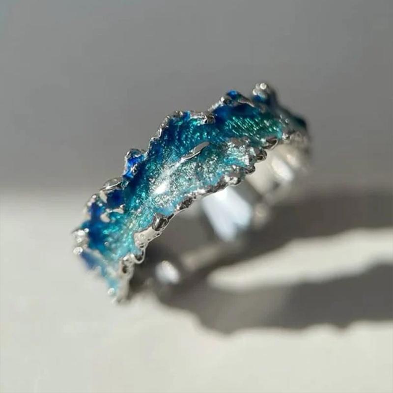 Huitan Einzigartiges Design Ozeanwelle Blaue Emaille Ringe für Damen Kupferfarbe Exquisite Sommerurlaubs-Accessoires Statement-Schmuck