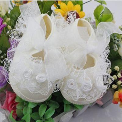 Weiße First Walkers niedliche Spitzen-Blumen-rutschfeste Prinzessinnen-Schuhe für Mädchen, Kleinkinder, Babys und Kleinkinder