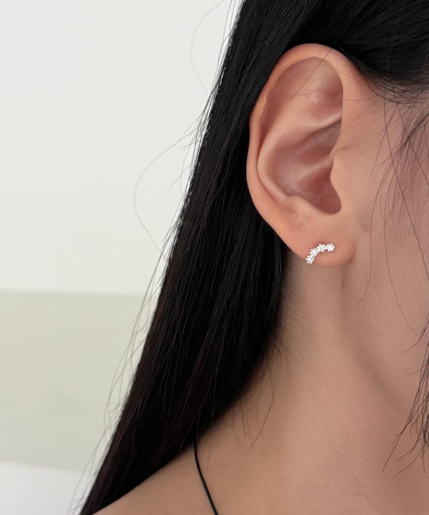 Baradu 925 Natural Curve Stud Earrings
